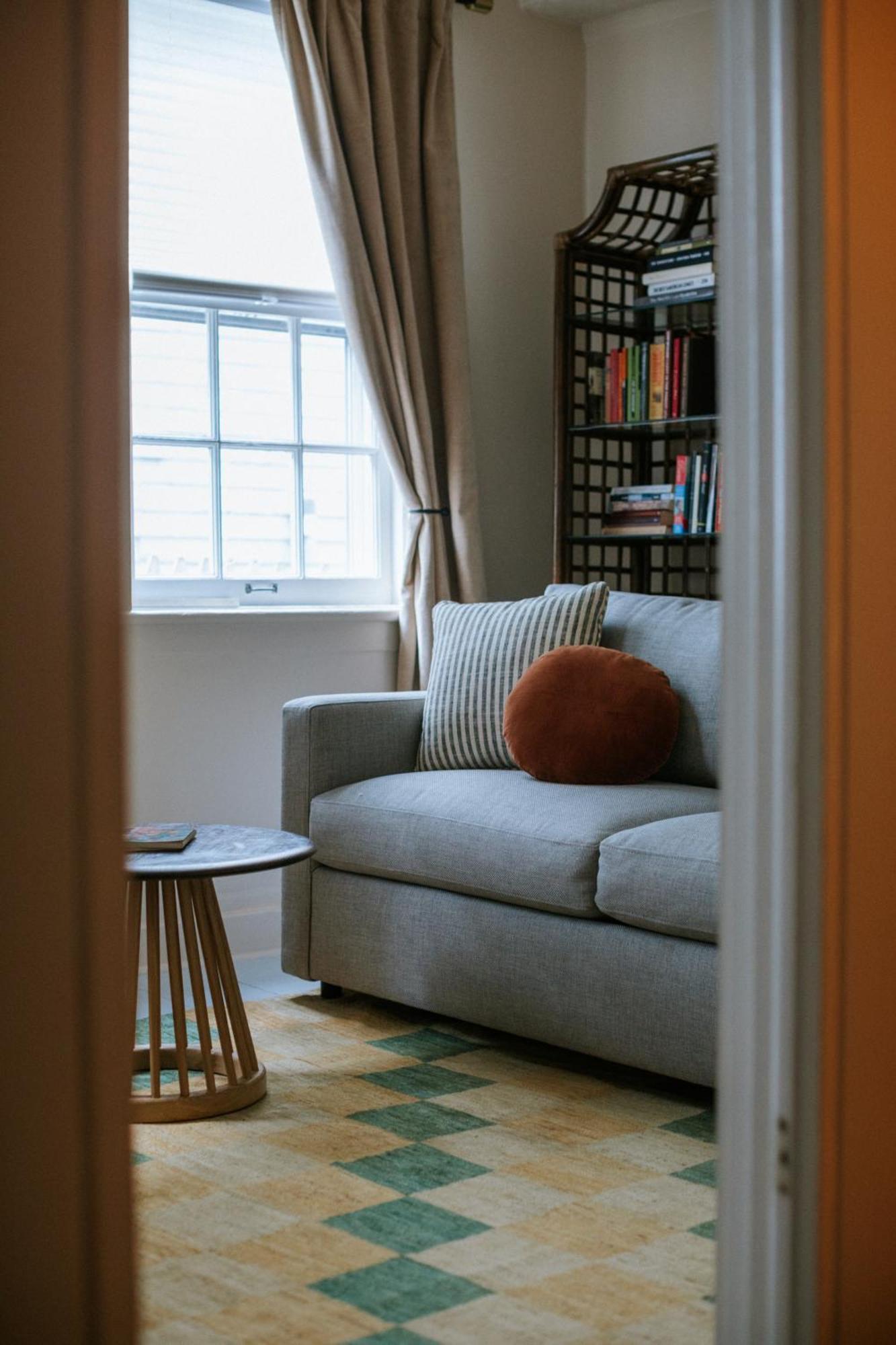 Kingston Carriage House Bed and Breakfast Εξωτερικό φωτογραφία