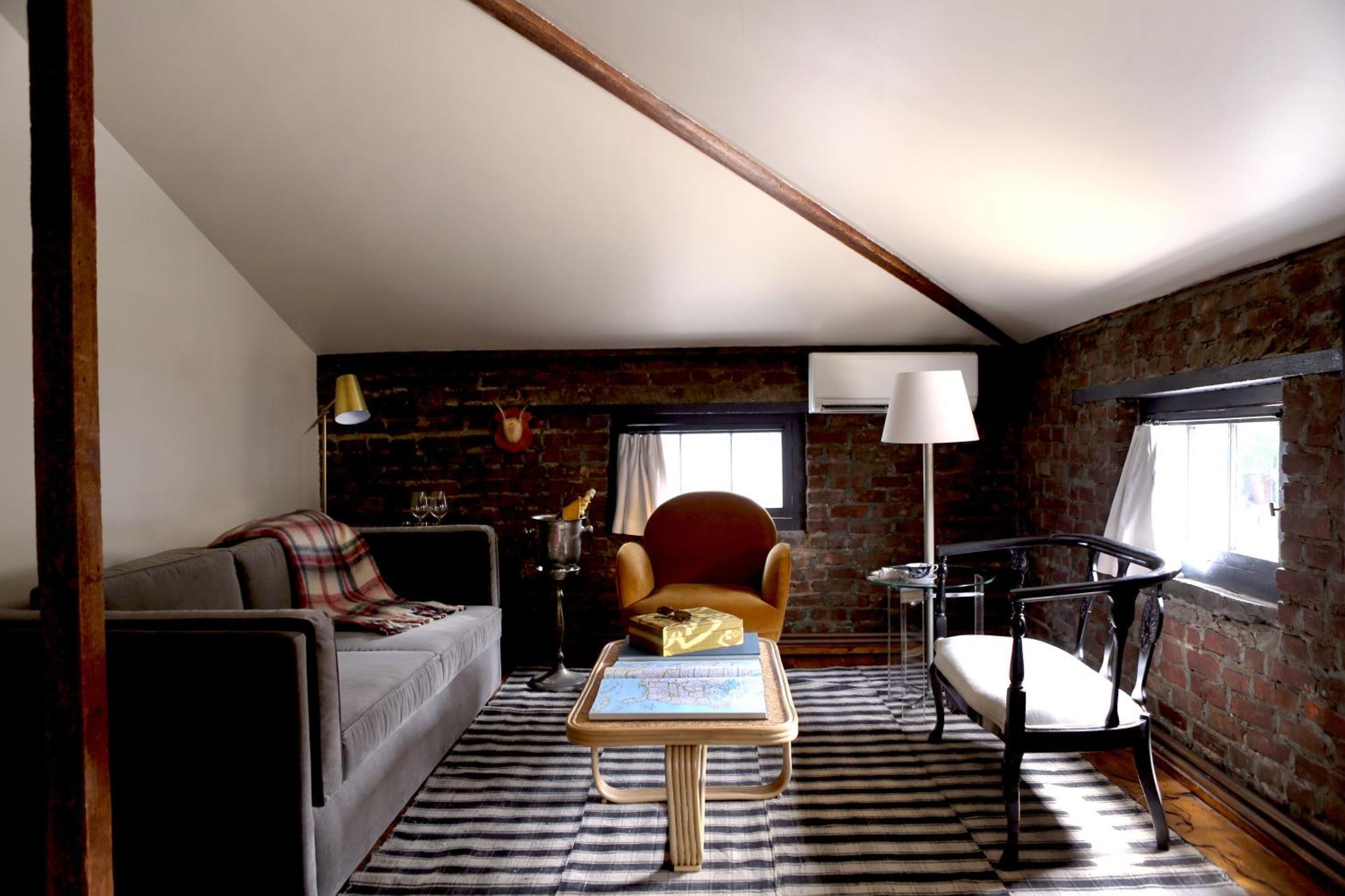 Kingston Carriage House Bed and Breakfast Εξωτερικό φωτογραφία